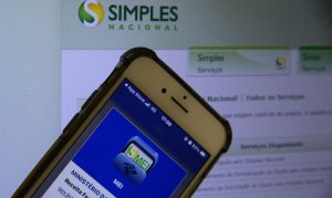 Quer saber como evitar a exclusão no Simples Nacional 2023? Clique aqui e descubra!